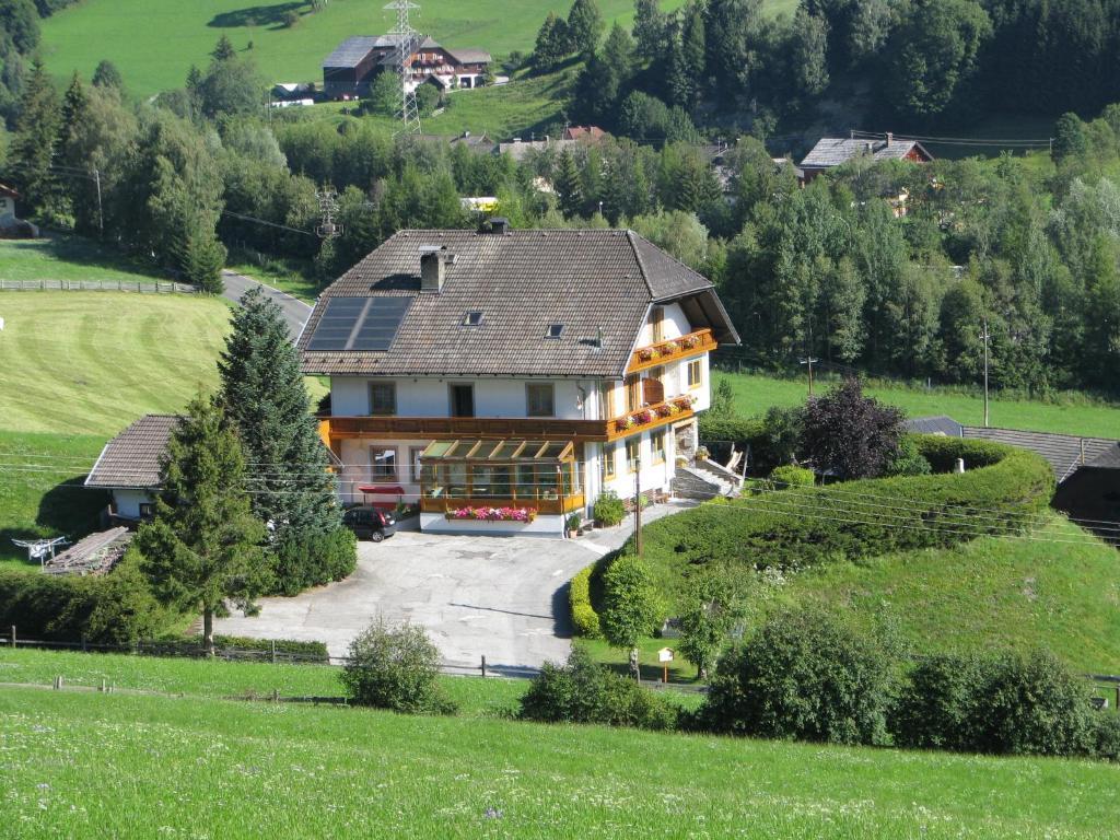 Haus Pfeifenberger Ξενοδοχείο Zederhaus Εξωτερικό φωτογραφία